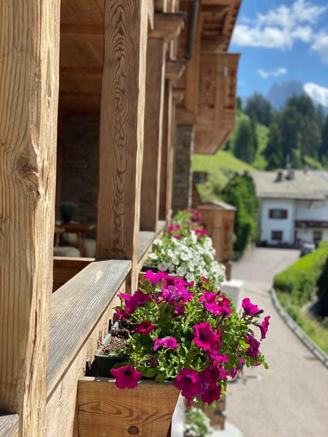 Dorfhotel Beludei Santa Cristina Val Gardena Экстерьер фото