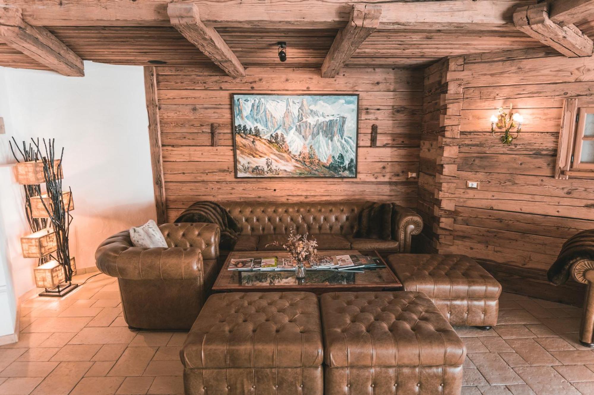 Dorfhotel Beludei Santa Cristina Val Gardena Экстерьер фото