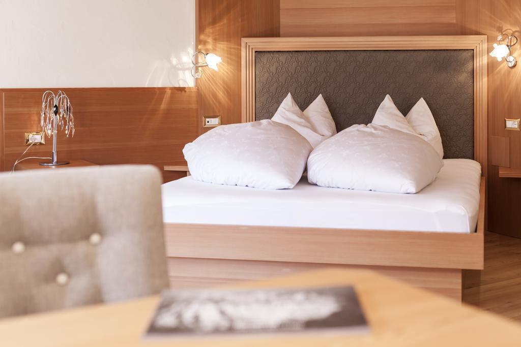 Dorfhotel Beludei Santa Cristina Val Gardena Экстерьер фото